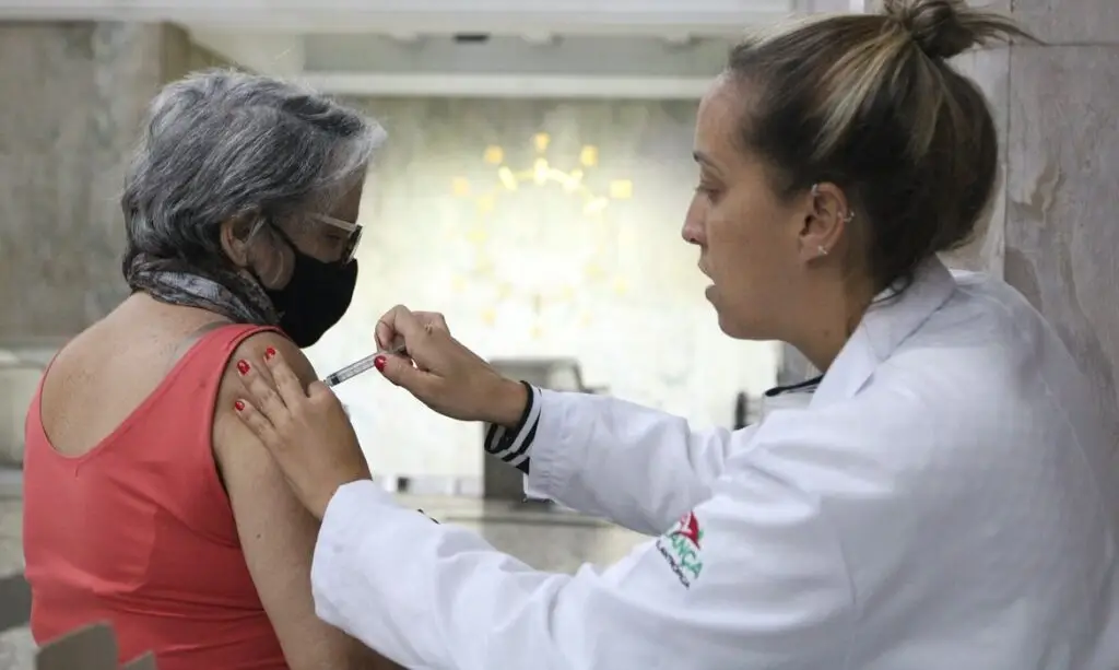 febre amarela. Opas: "Já eliminamos o sarampo das Américas e podemos fazer de no