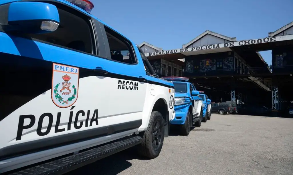 PMs . Violência interrompe transportes e afeta acesso à educação no Rio. O GAESP