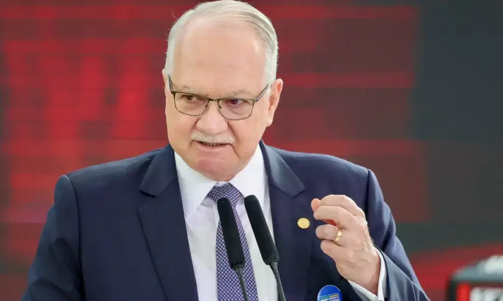 tunidade de ter um grande ministro”, diz Mendonça . TSE tem maioria para cassar