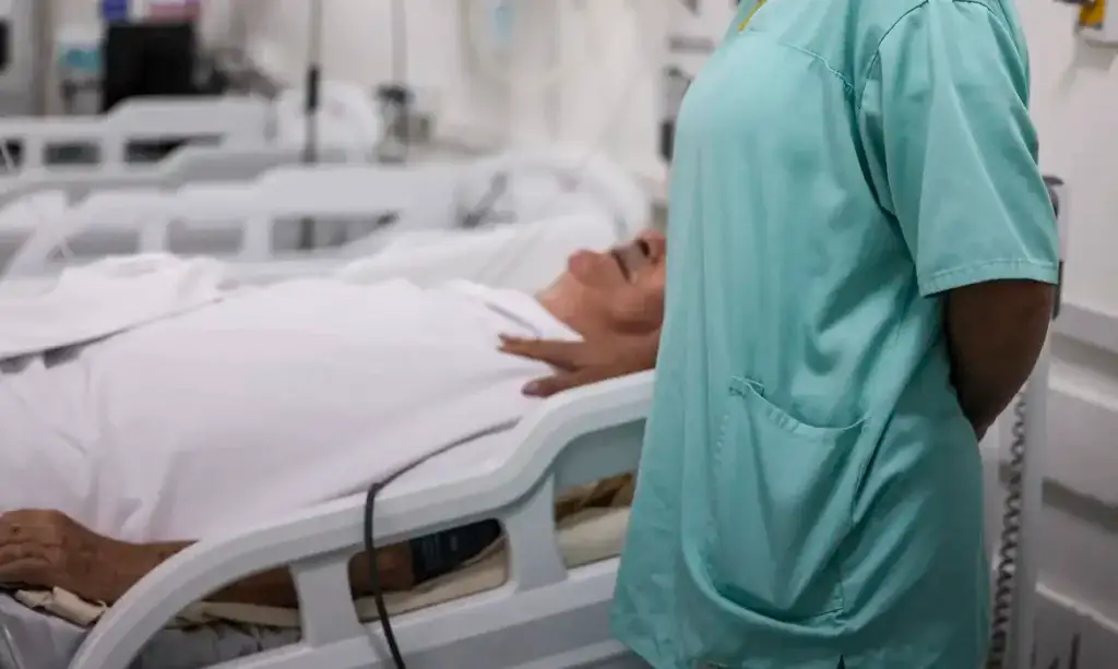 89 casos de agressão física e 208 de assédio moral. O levantamento também revela
