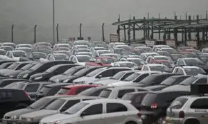 para-compra-de-caminhoes" target="_blank"> programa federal Move Brasil