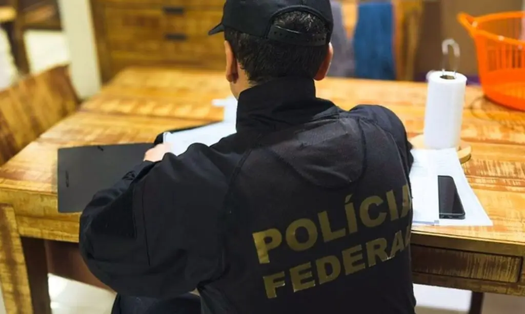 meio da integração entre instituições de Segurança Pública. Participam da inicia