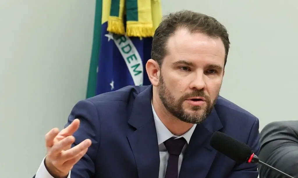 rural-para-2027">CMN adia bloqueio ambiental no crédito rural para 2027