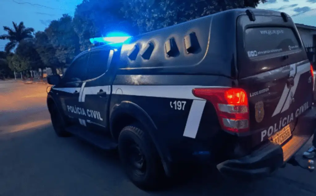Família é feita refém durante invasão domiciliar em Várzea Grande