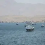 Irã suspende cobrança de taxas no Estreito de Ormuz durante período de negociação