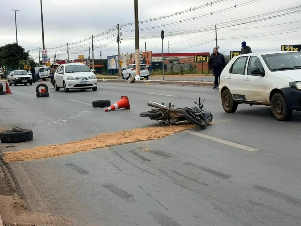 Acidente fatal na avenida Fernando Corrêa termina com morte de motociclista em Cuiabá