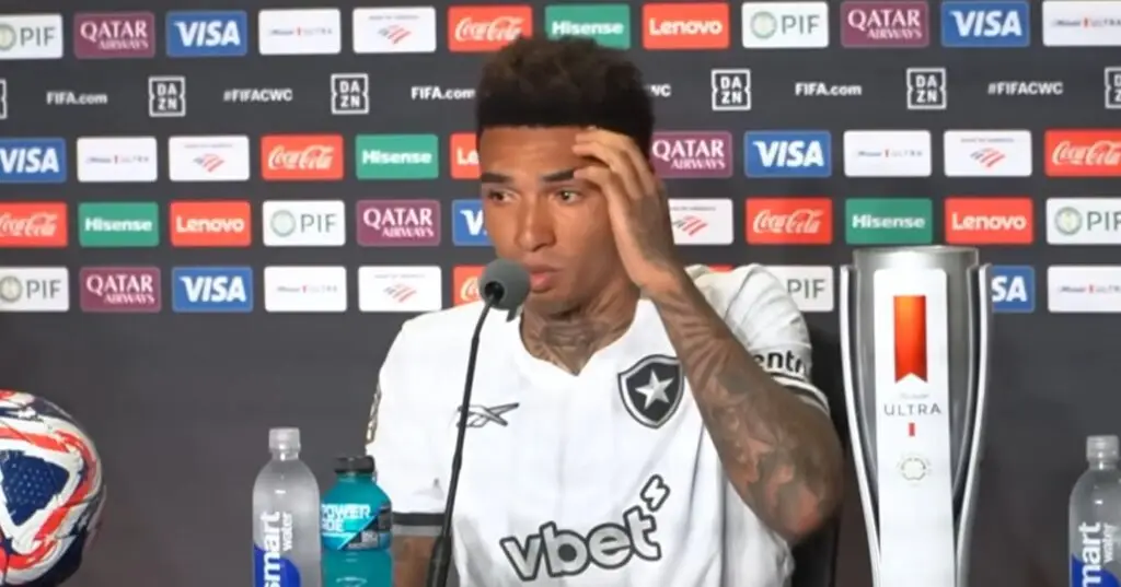 aproximadamente 20 milhões de euros. Ele permaneceu no clube carioca para disput