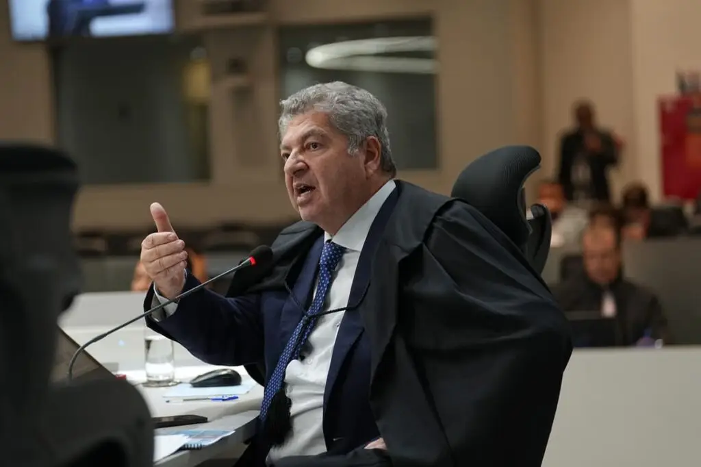 TCE barra repasse do Hospital Regional de Sinop após detectar falhas em contrato de R$ 321 milhões