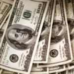 Dólar atinge R$ 5,18 e marca o maior patamar desde o fim de março
