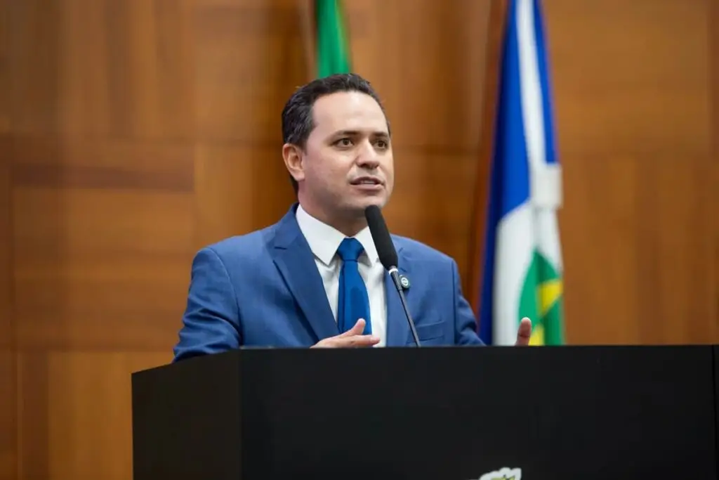 Diego Guimarães aponta viés eleitoreiro em pedido de CPI sobre consignados
