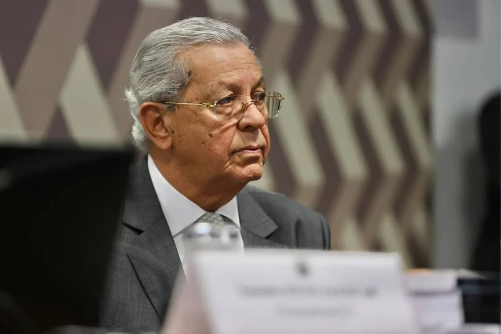 Jayme Campos apoia aposentadoria especial para agentes de saúde e novo marco do frete