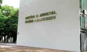 Ministério da Agricultura registra R$ 155 milhões em emendas sem transparência
