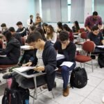 Educação financeira torna-se conteúdo obrigatório no currículo escolar brasileiro