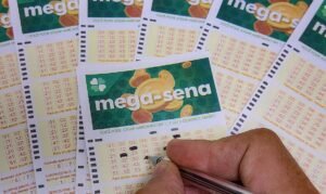 Mega-sena acumula e prêmio chega a 35 milhões de reais