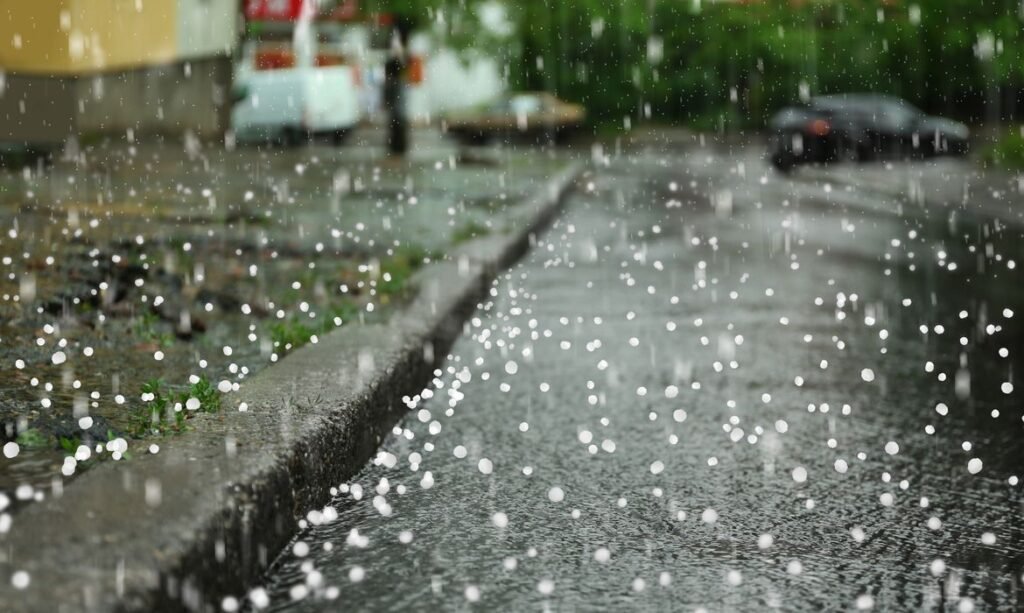 Defesa Civil alerta para risco de tornados e ventos de 90 km/h no Rio Grande do Sul neste fim de semana