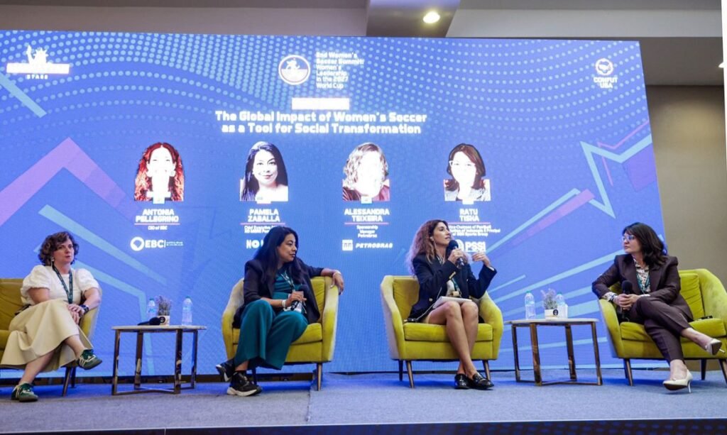 Copa do Mundo Feminina de 2027 ganha destaque em conferência internacional nos Estados Unidos