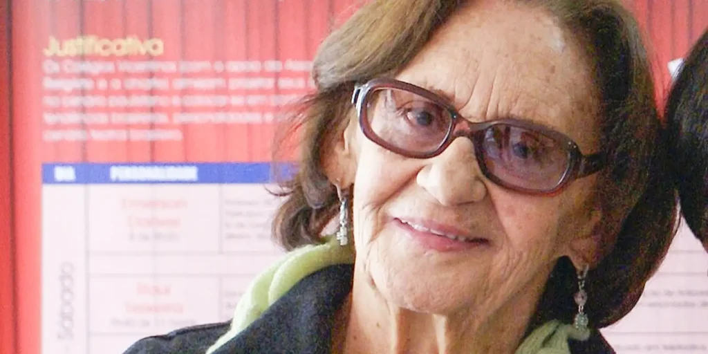Aos 98 anos, morre em São Paulo a dama da dramaturgia brasileira Laura Cardoso