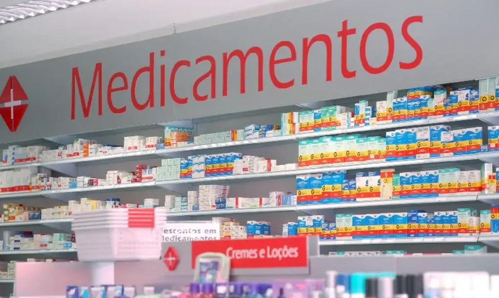 Farmácia Popular planeja expansão com exames rápidos e tecnologia