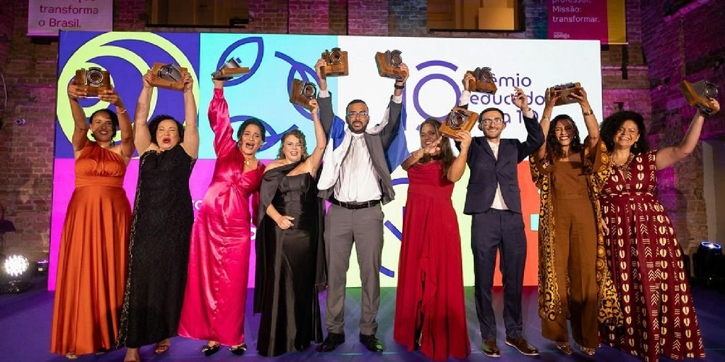 Conheça os 12 finalistas da 28ª edição do Prêmio Educador Nota 10 antes da cerimônia em novembro