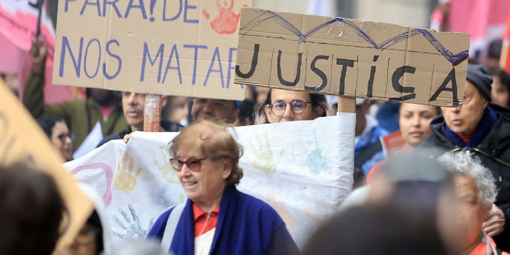 Grito dos Excluídos mobiliza milhares em atos por moradia e direitos sociais